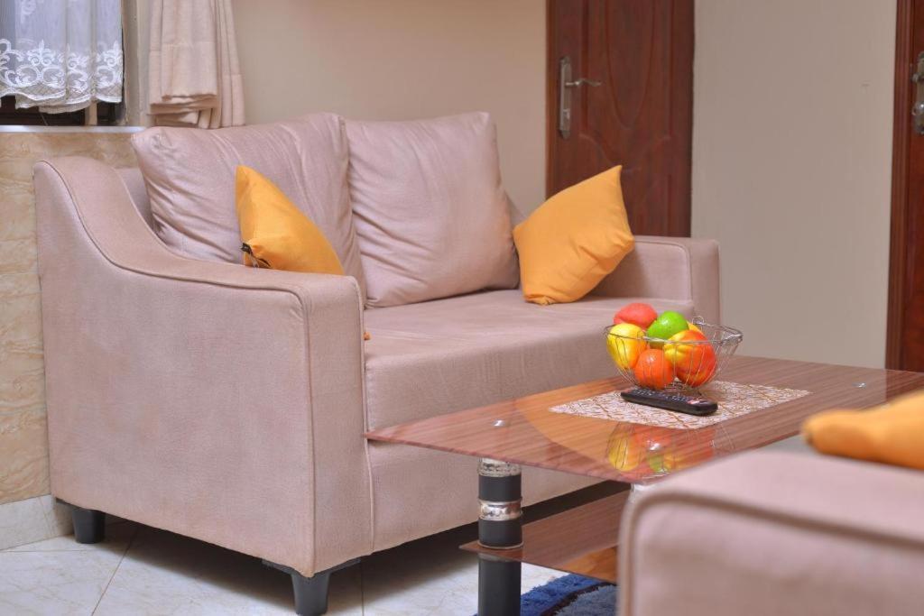 Keba Xpress Hotel - เอนเทบเบ้ ภายนอก รูปภาพ